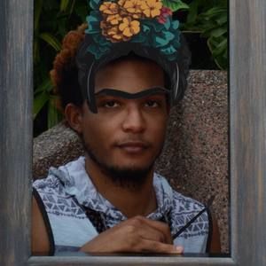 Meet your Posher, Elijah